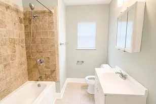 1103 Colonial Ave, Greenville, NC 27834 - Photo 9