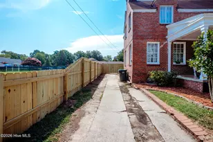 302 Tarboro St NE, Wilson, NC 27893 - Photo 17
