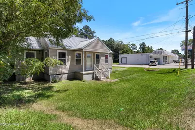 707 E Broad Street, Elizabethtown, NC 28337 - Photo 27