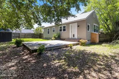 707 E Broad Street, Elizabethtown, NC 28337 - Photo 23