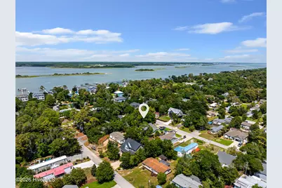311 Lamroc Drive, Emerald Isle, NC 28594 - Photo 11
