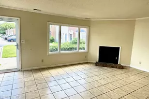 100 Kristin Dr, Greenville, NC 27834 - Photo 5