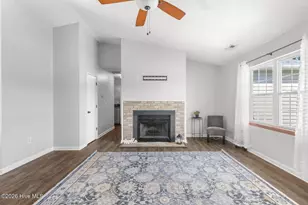 207 Concord Ln, Richlands, NC 28574 - Photo 5