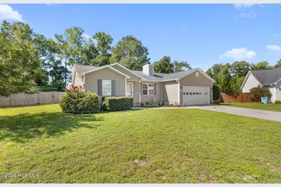207 Concord Lane, Richlands, NC 28574 - Photo 3