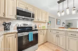 319 Doris Ave E, Jacksonville, NC 28540 - Photo 15