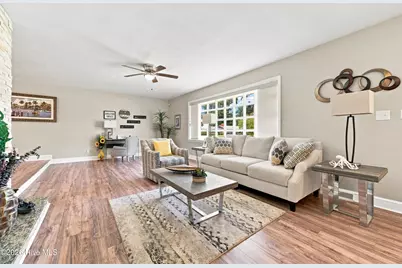 319 Doris Avenue E, Jacksonville, NC 28540 - Photo 25