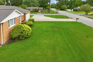 319 Doris Ave E, Jacksonville, NC 28540 - Photo 5