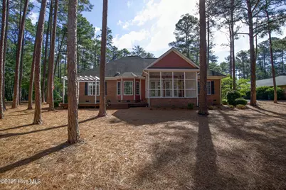 16 Montrose Court, Pinehurst, NC 28374 - Photo 9