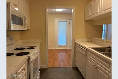719 Melba Court #C, Wilmington, NC 28405 - Photo 11