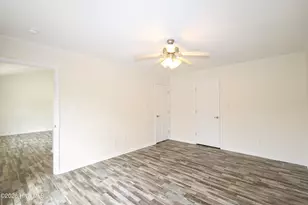 110 Goldie Ln, Beulaville, NC 28518 - Photo 15