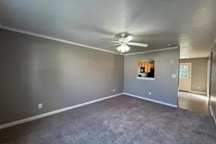 302 Streamwood Dr, Jacksonville, NC 28546 - Photo 1