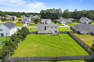 302 Springcreek Ct, Hubert, NC 28539 - Photo 53