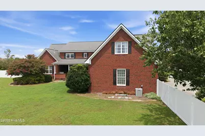 2239 Autumn Drive, Kinston, NC 28501 - Photo 3