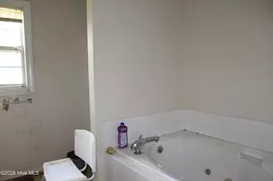 803 Brickyard Ct, Greenville, NC 27858 - Photo 9