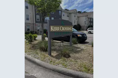 376 S Kerr Avenue #Unit 301, Wilmington, NC 28403 - Photo 1