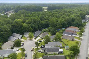 108 Gladiola Dr, New Bern, NC 28562 - Photo 37