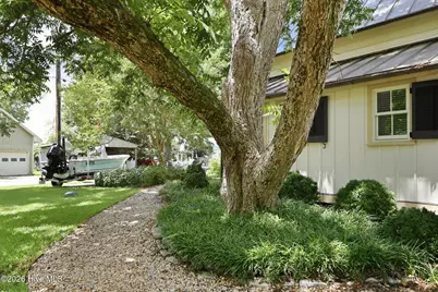 600 Broad Street, Oriental, NC 28571 - Photo 73