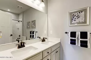 633 Delia Cir, Navassa, NC 28451 - Photo 5