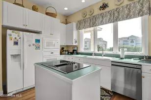 2515 N Lumina Ave N, Wrightsville Beach, NC 28480 - Photo 15