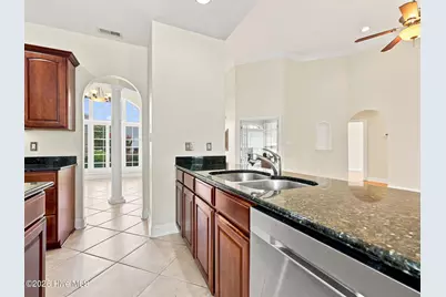 304 Drayton Hall, Jacksonville, NC 28540 - Photo 19