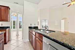 304 Drayton Hall, Jacksonville, NC 28540 - Photo 19