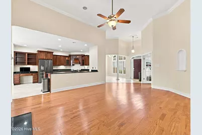 304 Drayton Hall, Jacksonville, NC 28540 - Photo 29