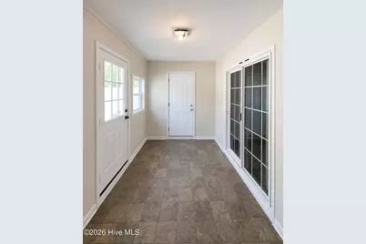 111 Glen Cannon Drive, Jacksonville, NC 28546 - Photo 7