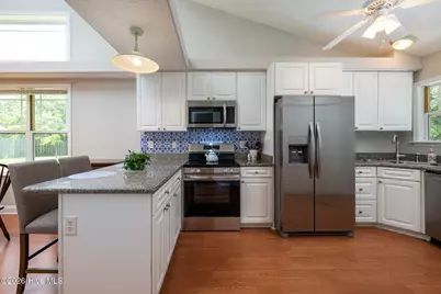 4038 Arbor Green Way, New Bern, NC 28562 - Photo 13
