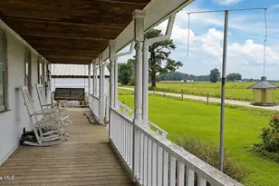 388 Quince Dail Rd, Chinquapin, NC 28521 - Photo 5