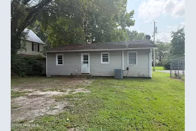 706 Anderson Street, Elizabeth City, NC 27909 - Photo 11