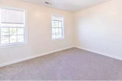 401 Springwood Drive, Jacksonville, NC 28546 - Photo 11