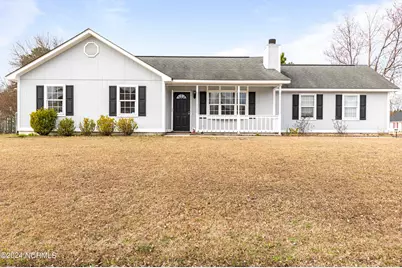 305 Foxridge Lane, Hubert, NC 28539 - Photo 1