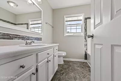 305 Foxridge Lane, Hubert, NC 28539 - Photo 19