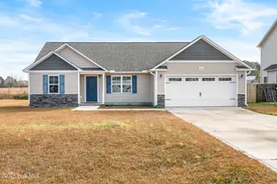 406 Paxton Ct, Jacksonville, NC 28540 - Photo 1