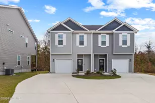 421 Blockade Shl Ln, Jacksonville, NC 28546 - Photo 1