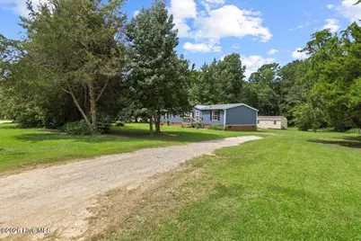 146 Canary Lane, Pikeville, NC 27863 - Photo 5