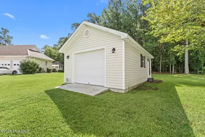 130 Farmington Drive, Richlands, NC 28574 - Photo 47