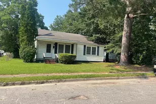 600 Dixon St, Kinston, NC 28501 - Photo 1