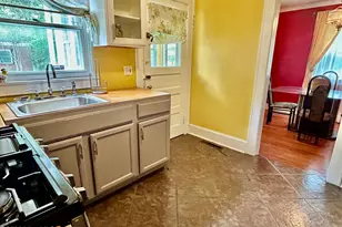 409 E 13th St, Scotland Neck, NC 27874 - Photo 23