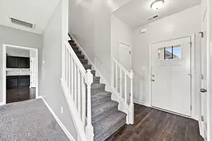 410 Cattle Ranch Ln, Jacksonville, NC 28546 - Photo 17