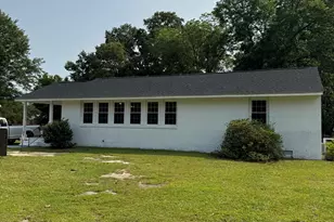 1316 North Dr, Goldsboro, NC 27534 - Photo 1