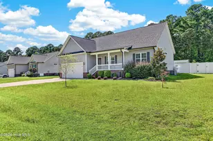 105 Hawk Pl, Goldsboro, NC 27530 - Photo 3