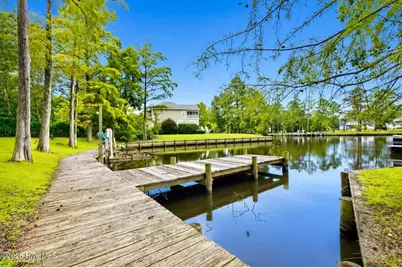 1501 Zurich Place, New Bern, NC 28562 - Photo 5