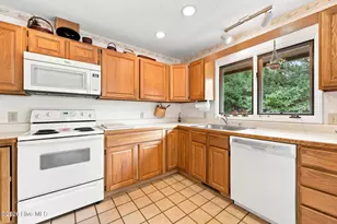 203 Lagoon Ct, Emerald Isle, NC 28594 - Photo 23