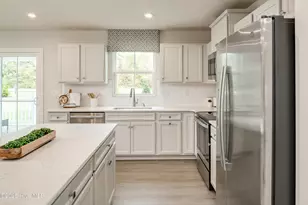 3341 Primrose Dr, Navassa, NC 28451 - Photo 7