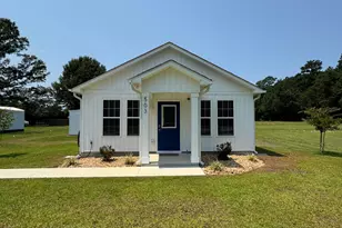 503 Pecan Tree Ln, Jacksonville, NC 28540 - Photo 1