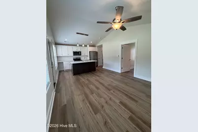 503 Pecan Tree Lane, Jacksonville, NC 28540 - Photo 5