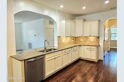 100 Mayfield Court, Whispering Pines, NC 28327 - Photo 11