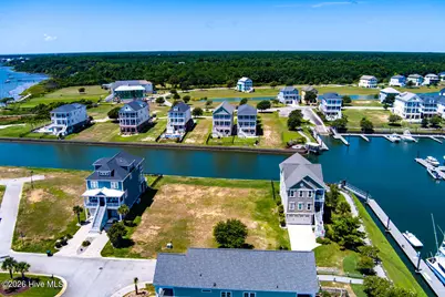 329 Oxton Place, Newport, NC 28570 - Photo 3