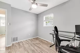 139 NE 18th St, Oak Island, NC 28465 - Photo 15
